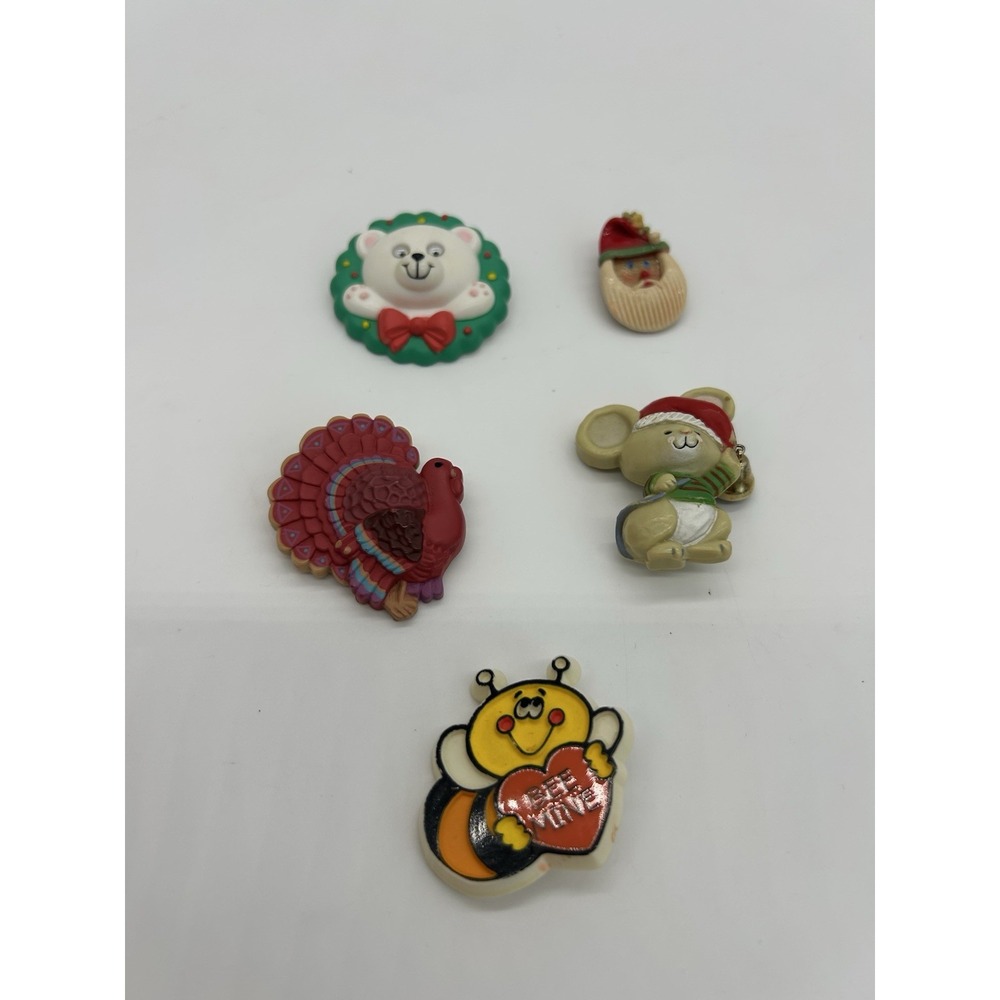 Lot 5 Vintage 1980s Hallmark Avon Holiday Plastic Pins Santa Turkey Mouse Bee